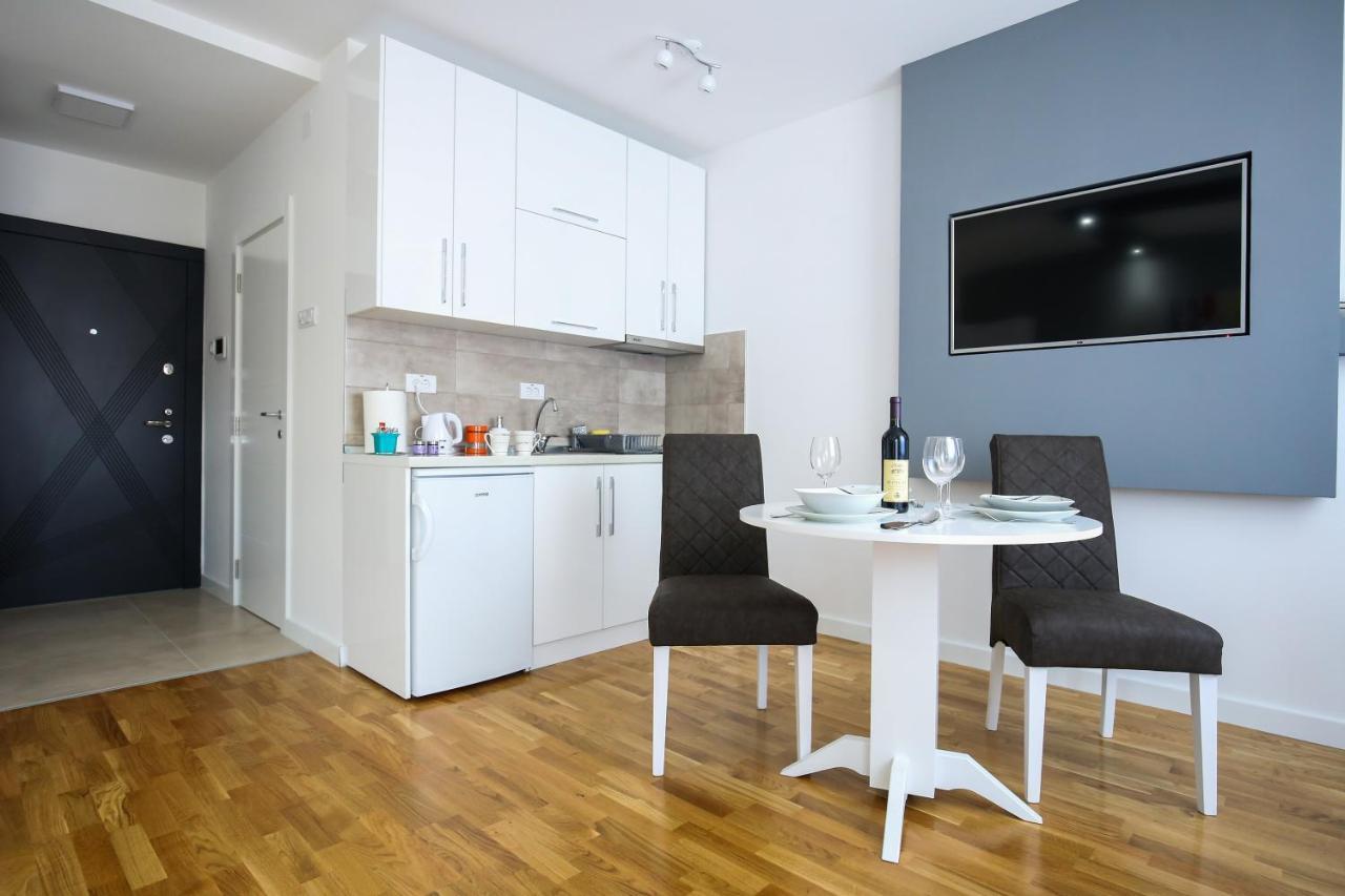 Manirosi 3 Apartman Суботица Экстерьер фото
